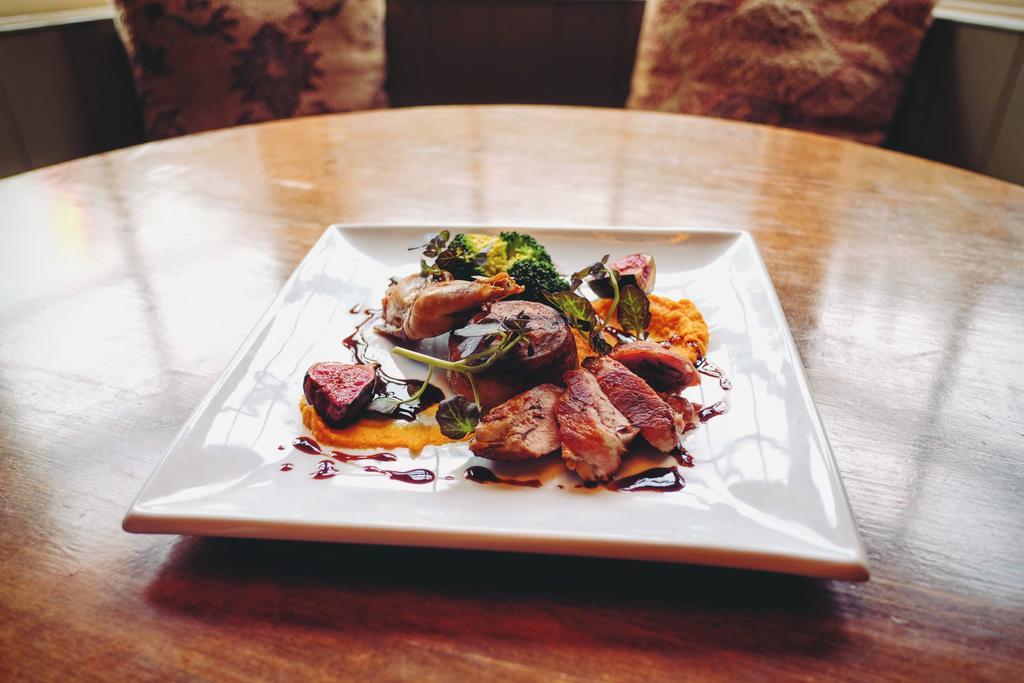Hambro Arms Hotel Milton Abbas Luaran gambar