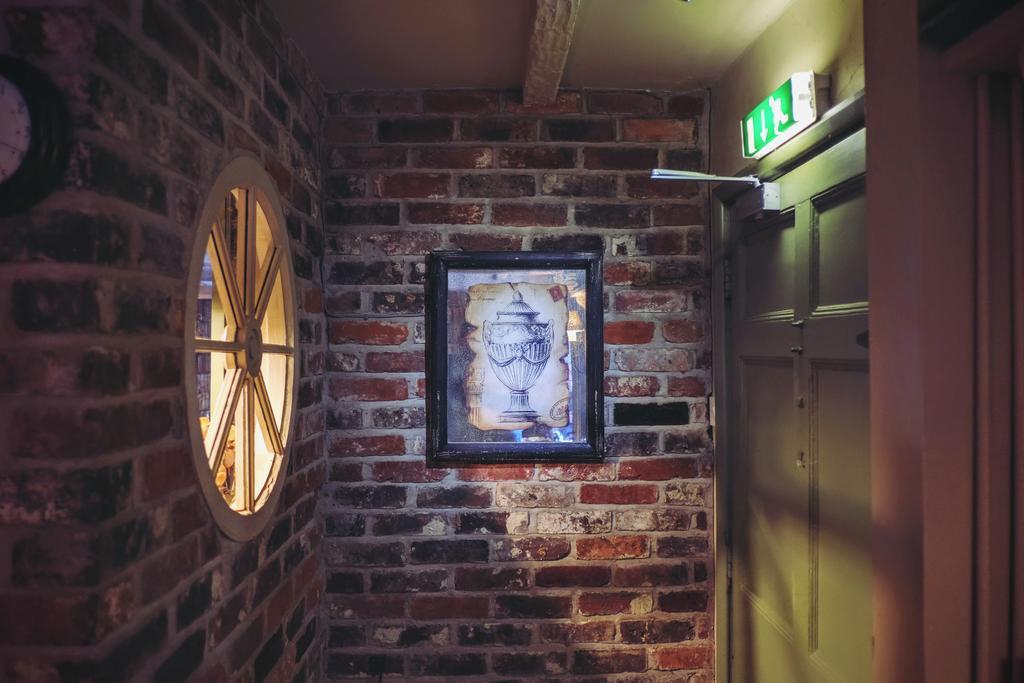 Hambro Arms Hotel Milton Abbas Luaran gambar